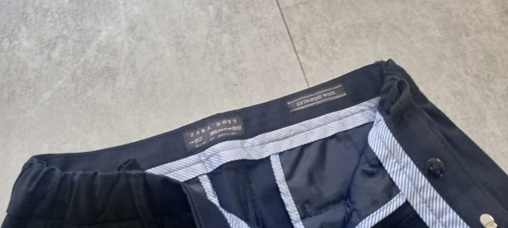 Zaraz eleganckie spodnie garniturowe roz. 152-158