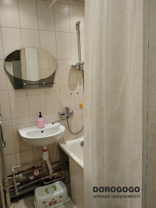 Продаж 3 к квартири!! центр м. Вишневе
