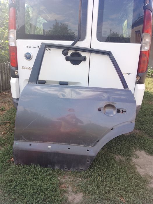 Двері Tucson 08 рік Hyundai