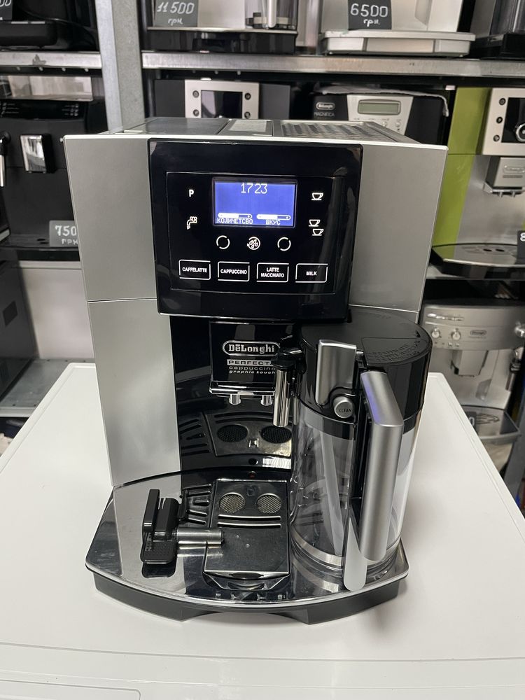 Кофемашина DeLonghi Perfecta Cappuccino graphic touch из Германии