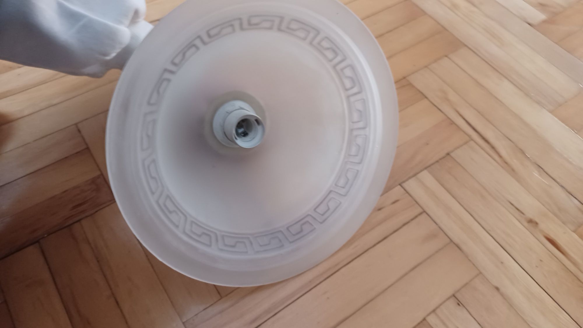 Lampa szklana klosz