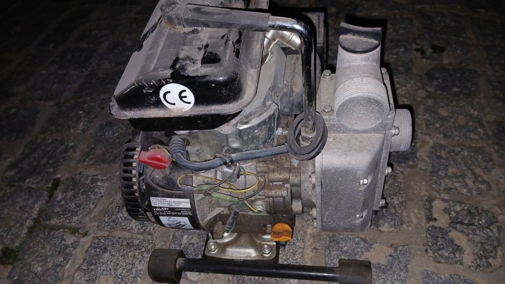 Motor tirar agua