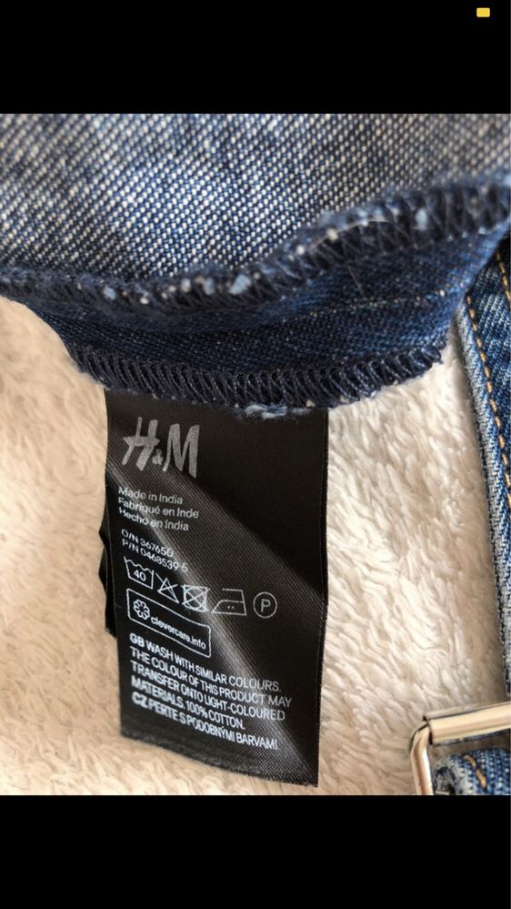 H&M sukienka jeansowa ciemna na szelkach