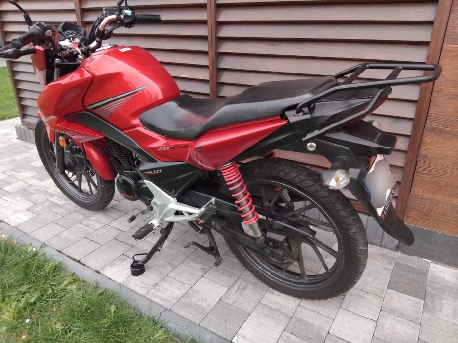 Honda CBF 125 Lift 17r Varadero