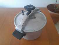Panela de pressão 6 litros