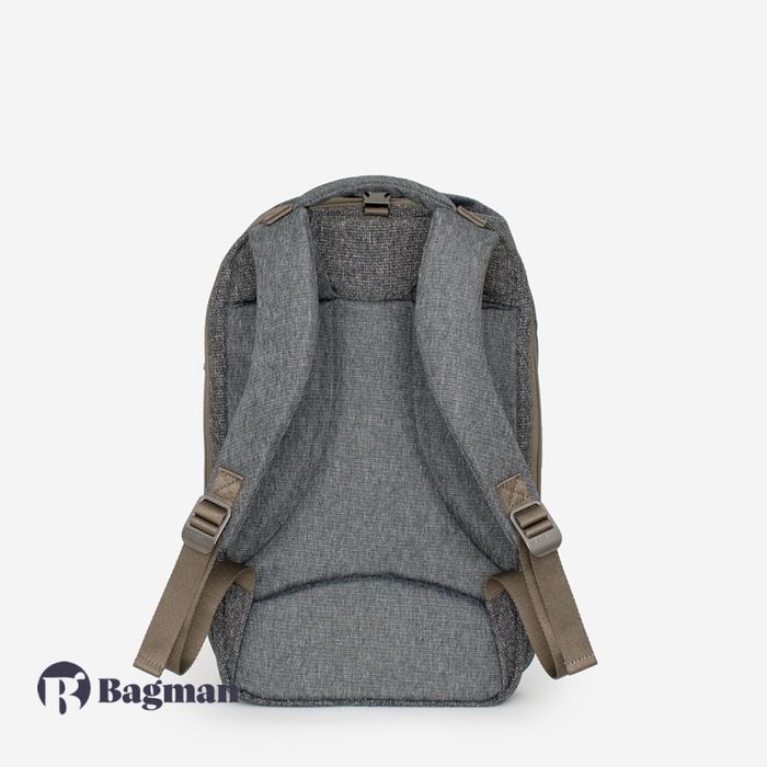 Продам фірмовий рюкзак