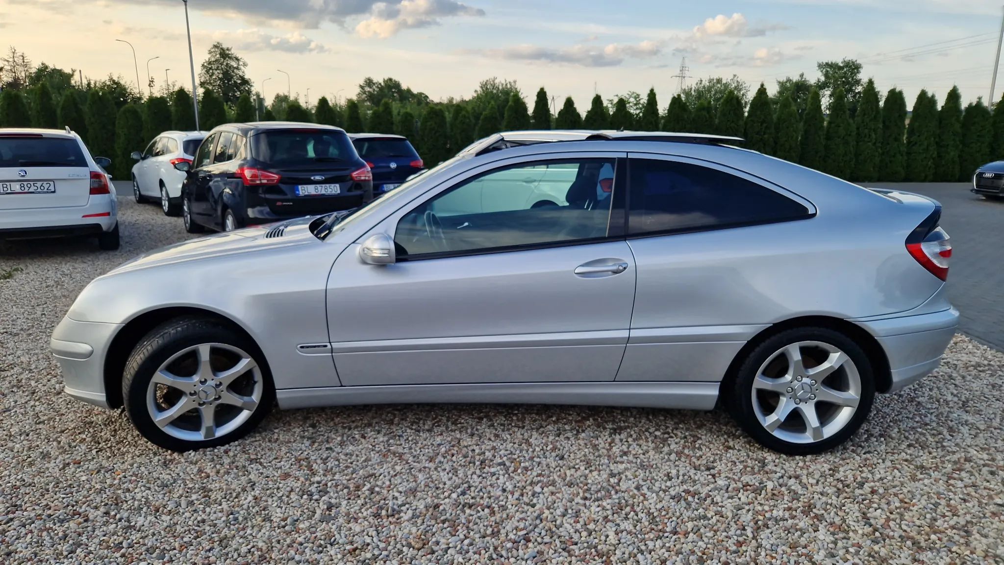 Mercedes-Benz Klasa C 1.8 Kompressor Sport Line Panorama Xenon Nawigacja Idealny Stan