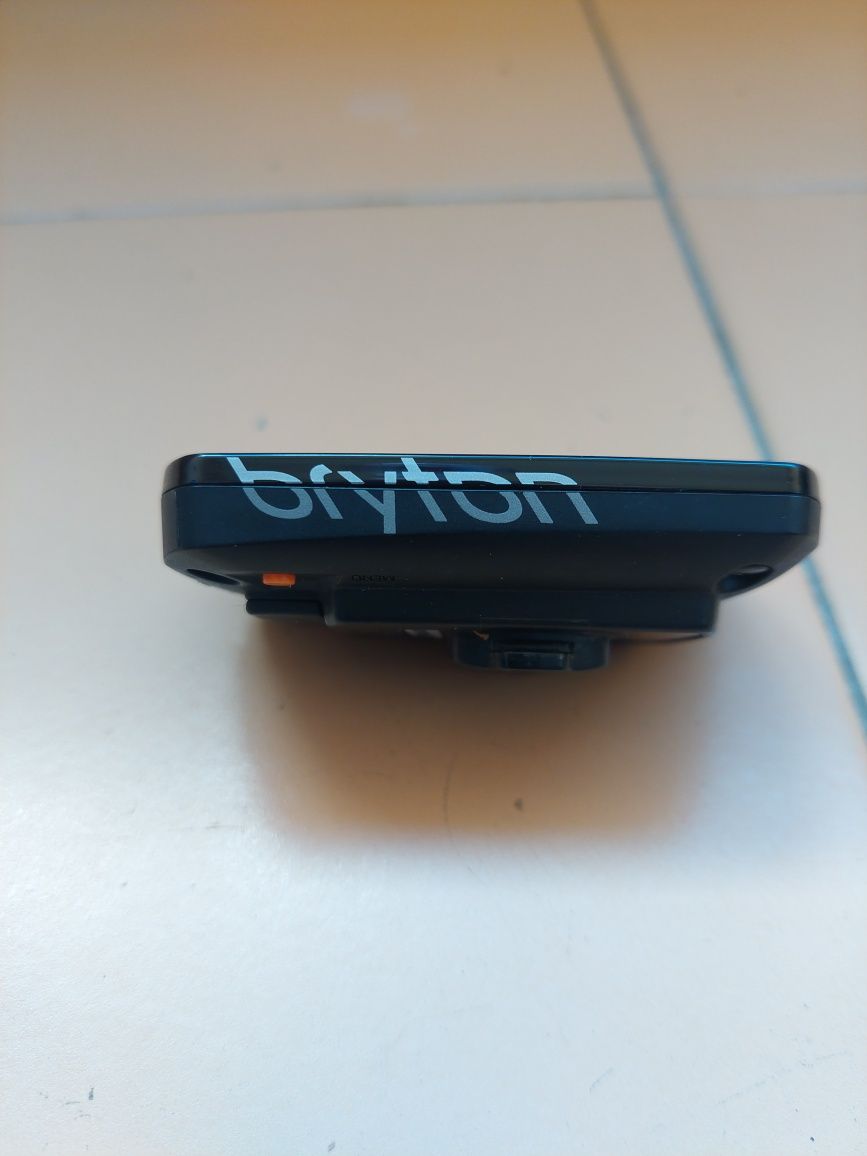 Ciclocomputador BRYTON RIDER 15