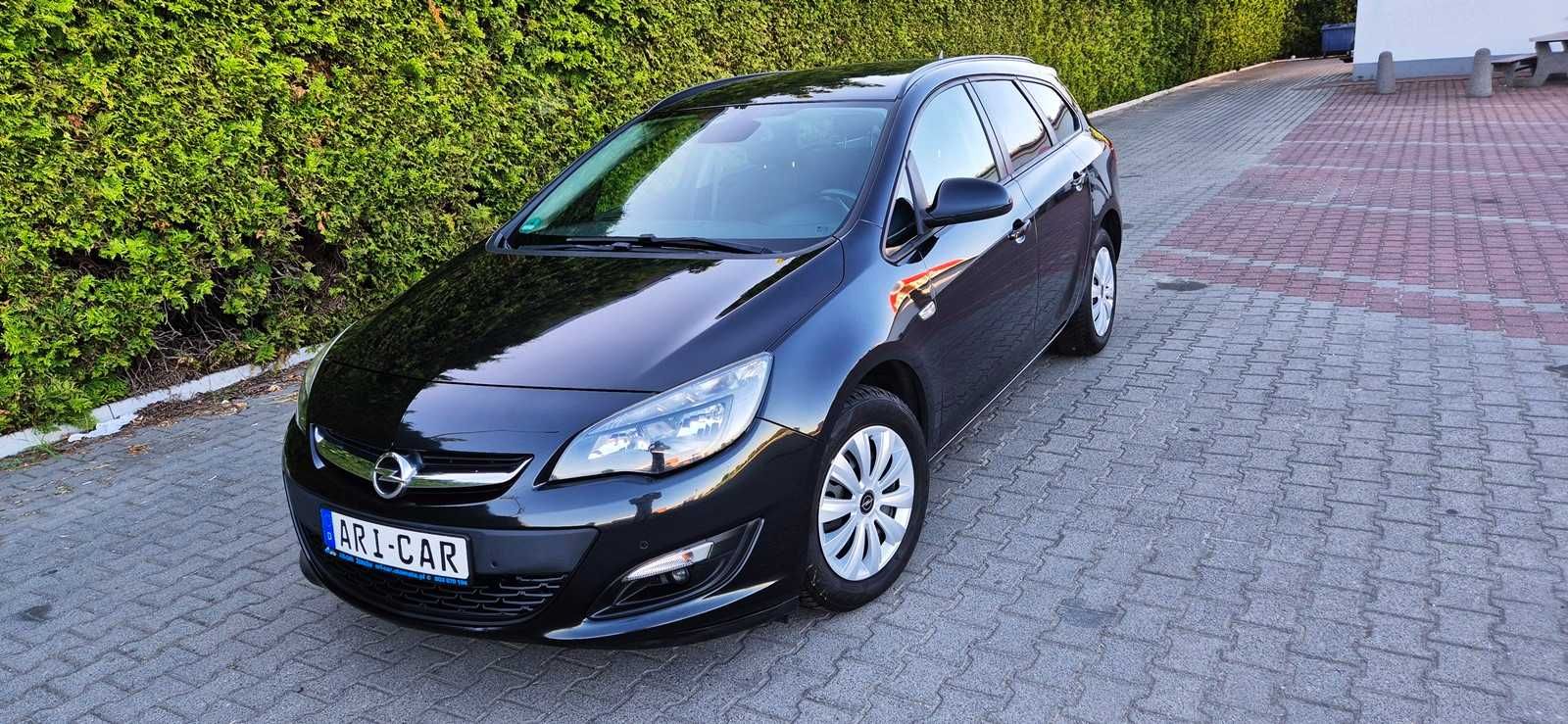 Opel Astra J IV 1.6 Cdti z Niemiec Opłacona w BDB stanie