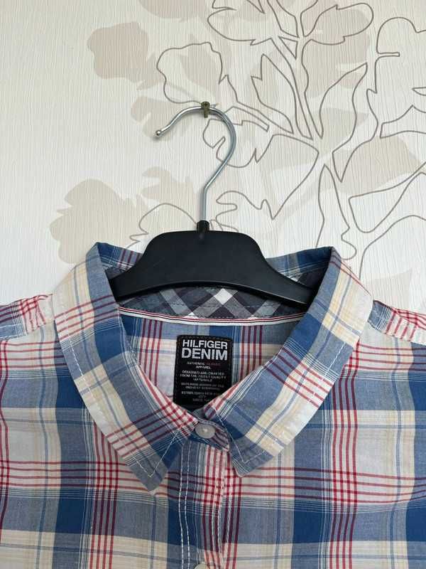 koszula damska klasyczna w kratę Tommy Hilfiger Denim L