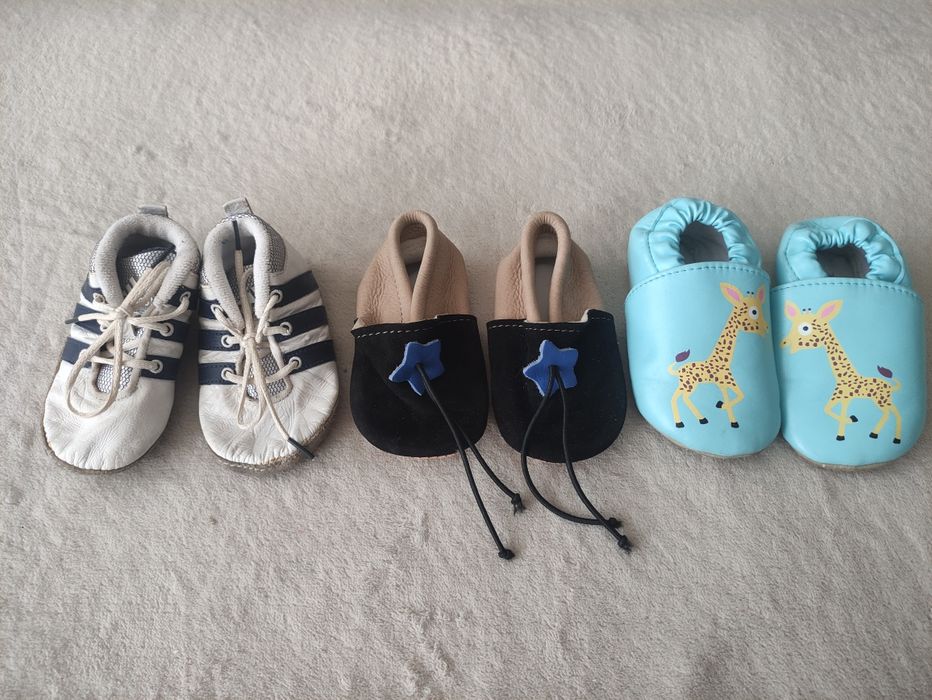 Дитячі тапочки, кеди, пінетки з м'якою підошвою