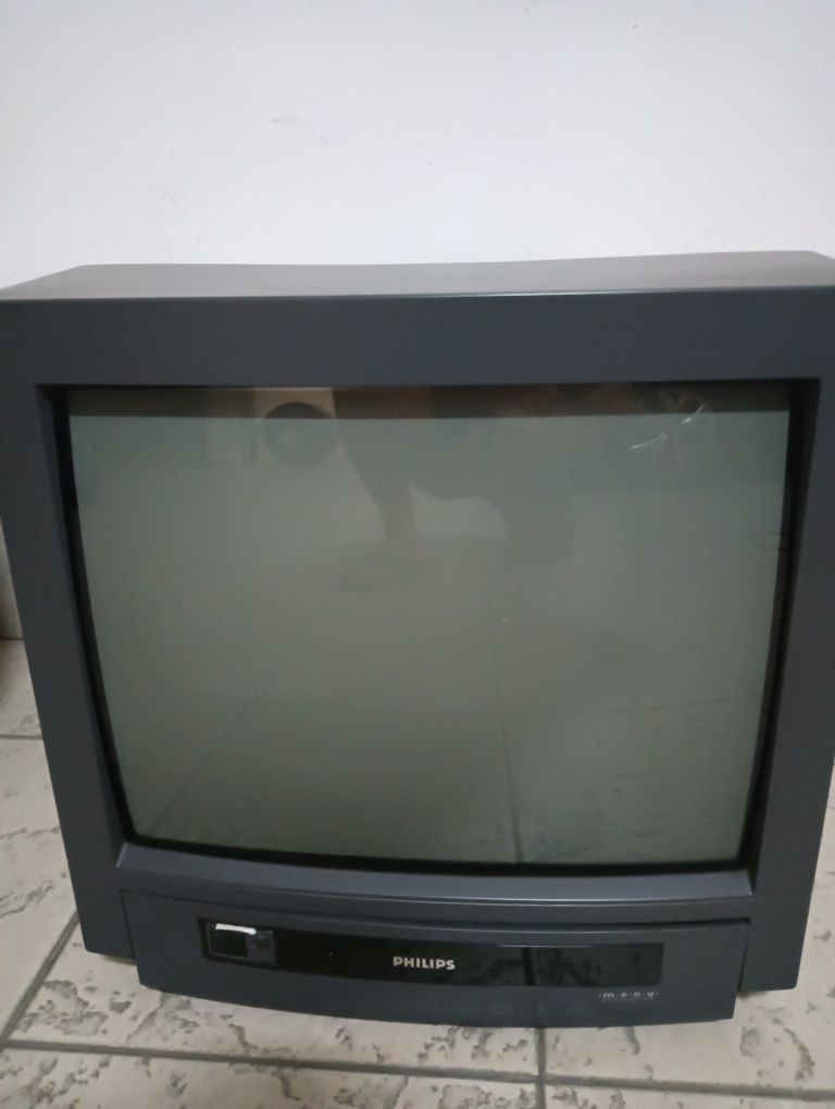 TV de 33cm e se 55cm