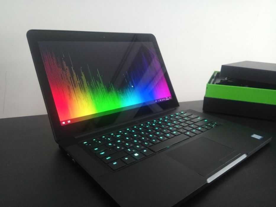 Ноутбук Razer Blade Pro 14» 4K/I7-7700HQ/GTX 1060/512Gb SSD/16Gb RAM