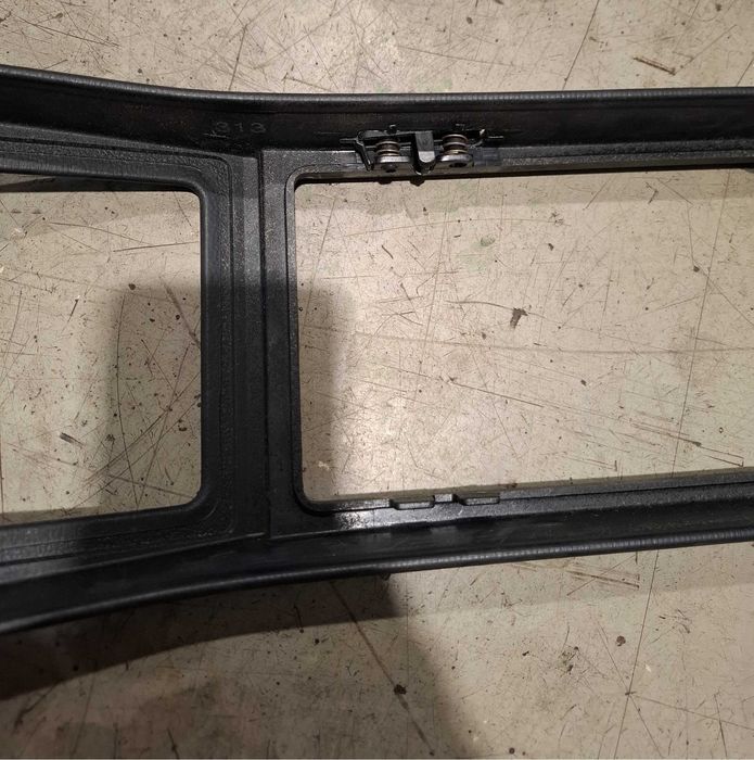 Ramka podłokietnika osłona z przyciskiem Mercedes SL R129
