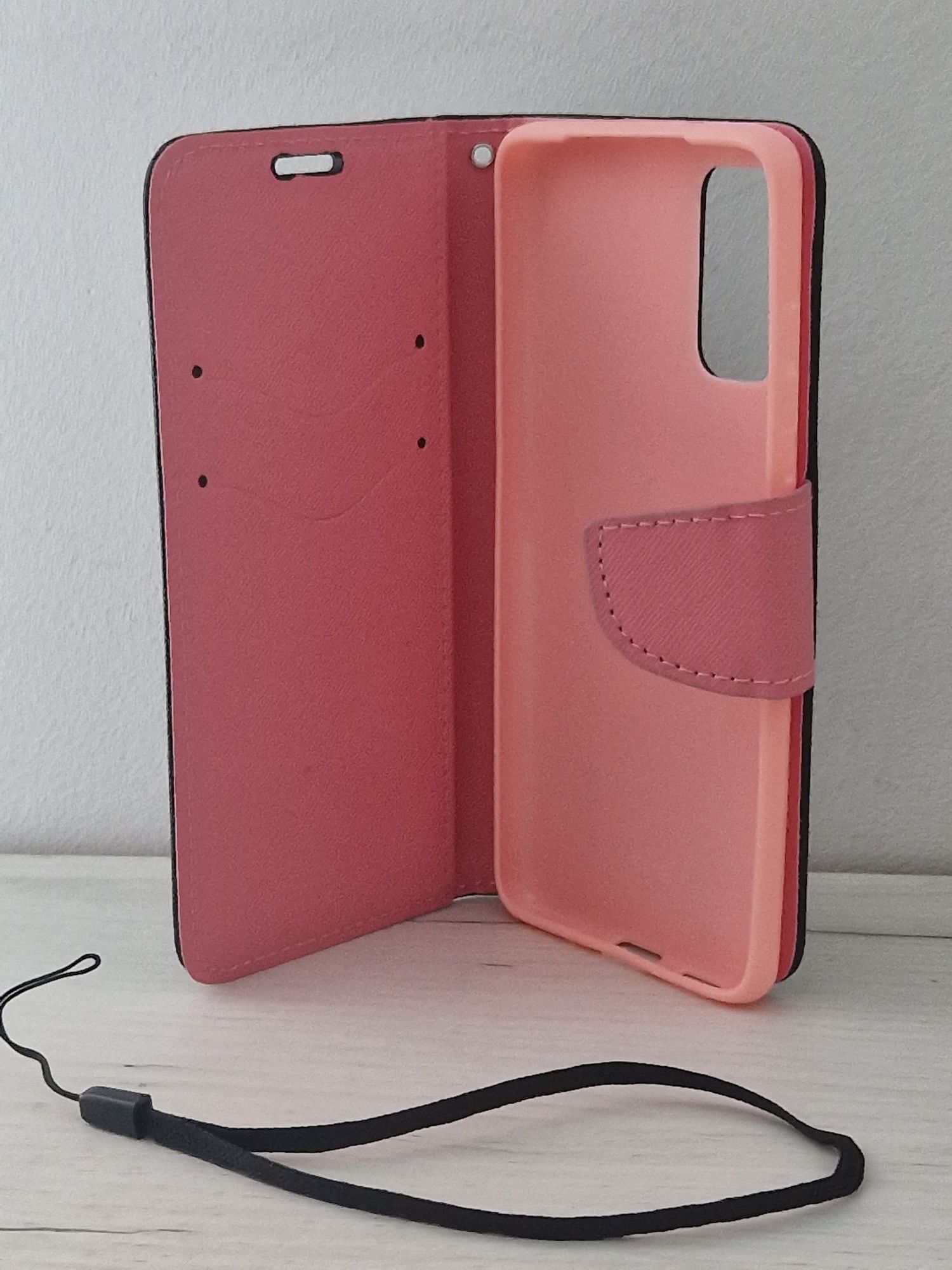 Kabura Telone Fancy do Samsung Galaxy S20 czarno-różowa