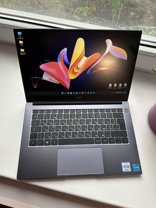 є 90 Ноутбуків‼️HUAWEI‼️14" IPS‼️SSD 256‼️RAM 8‼️I3‼️Iris Xe‼️11 ЧАСОВ