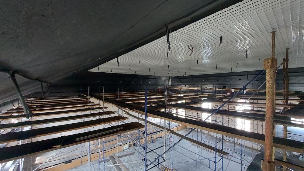 Потолок греллято бу !