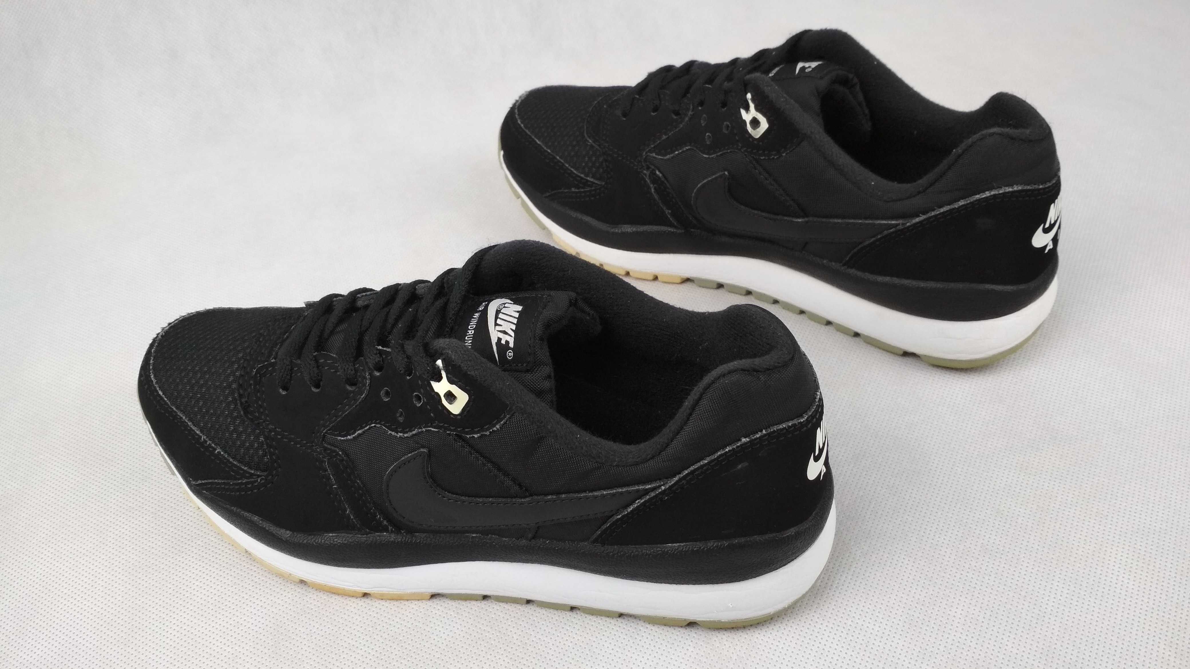 NIKE Air Windrunner TR 2 Sneakersy Buty Sportowe Roz. 38,5
