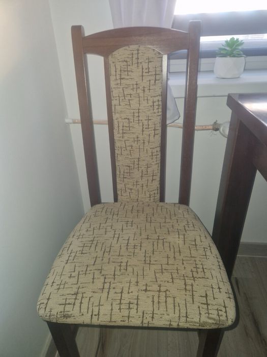 Stol rozkladany +6krzesel