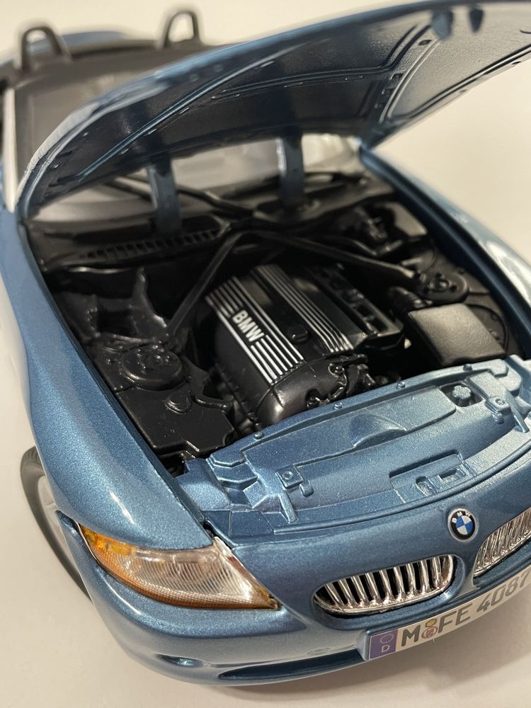 Model BMW Z4 Roadster 3.0i 1/18 Motor Max 1:18 błękitne Koszalin