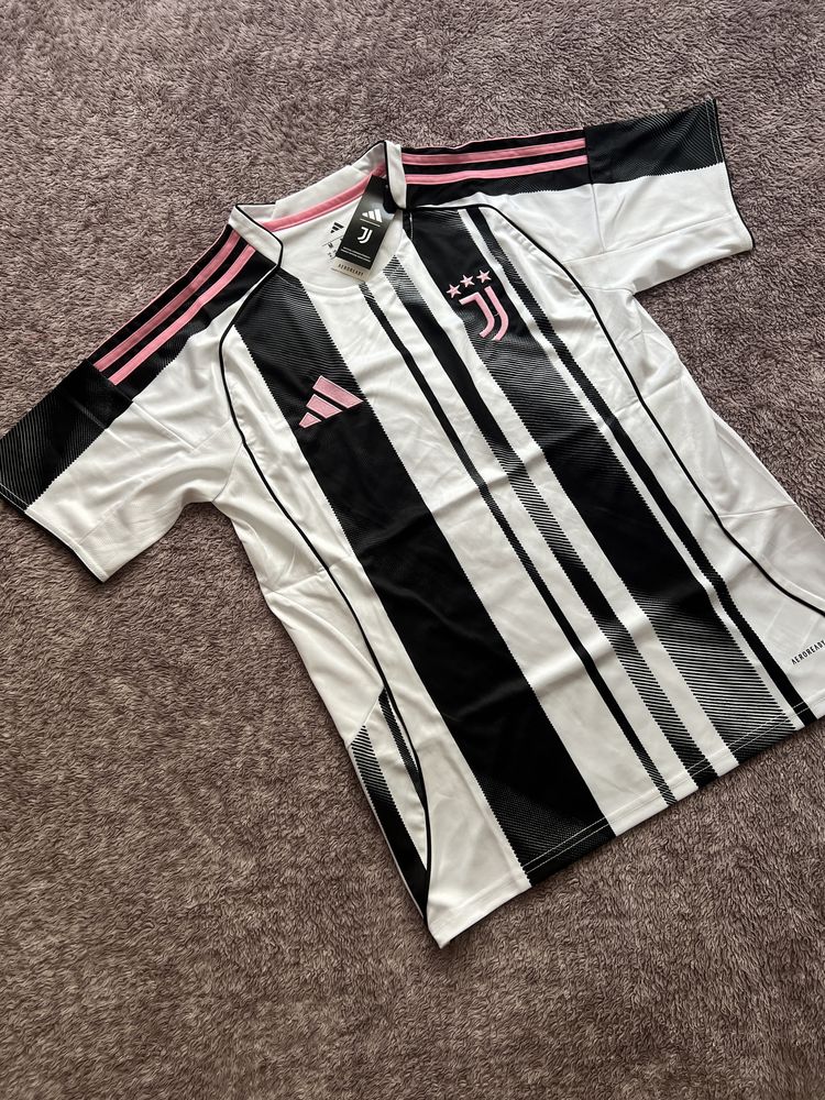 Juventus 25/26 Home