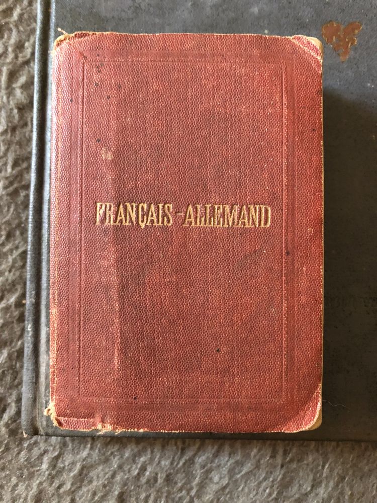 Карманный словарь французко-немецкий Francais-Allemand 1902г