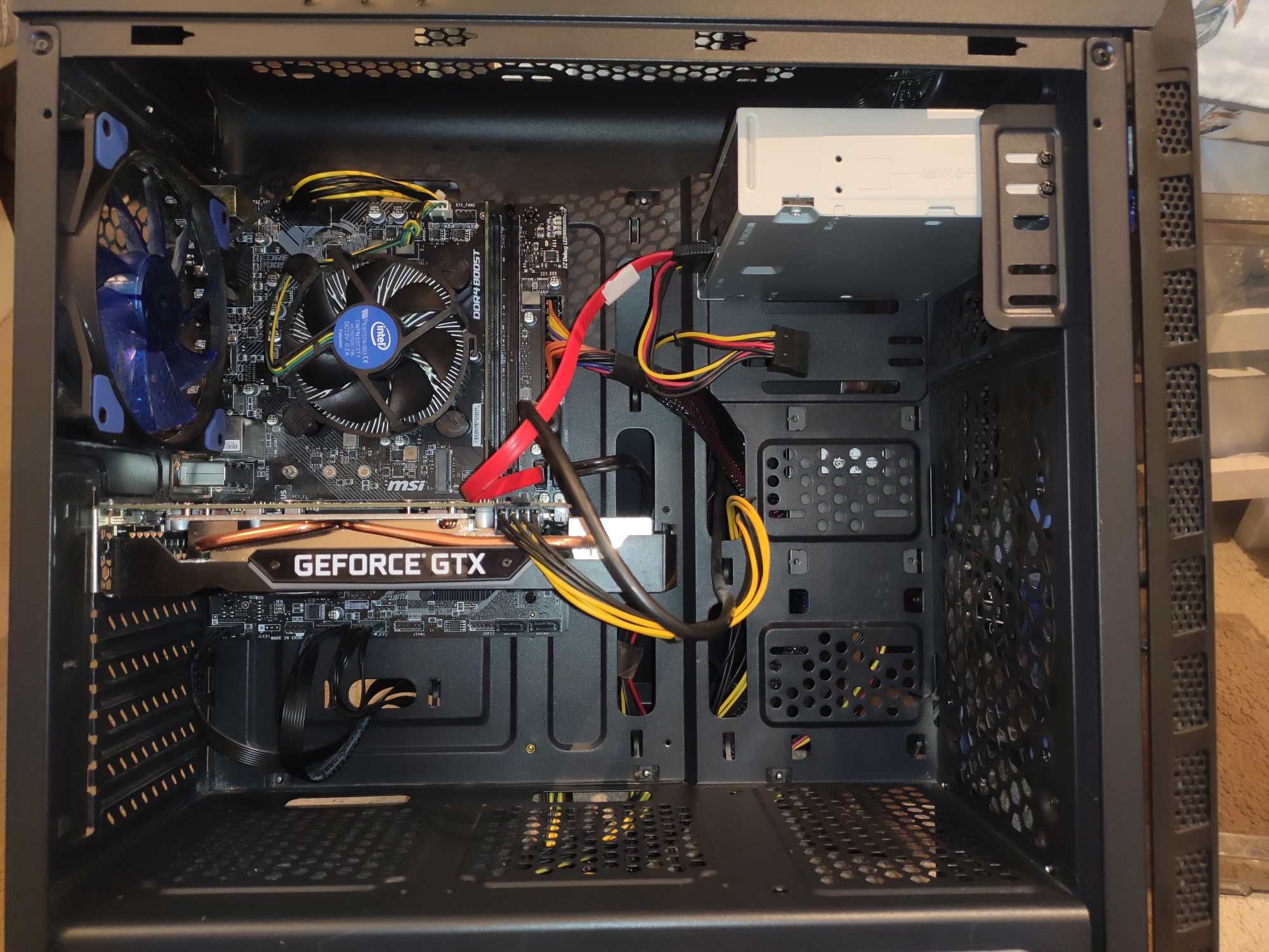 Komputer stacjonarny i5 9400 GeForce 1660Ti 8GB RAM 512 GB SSD