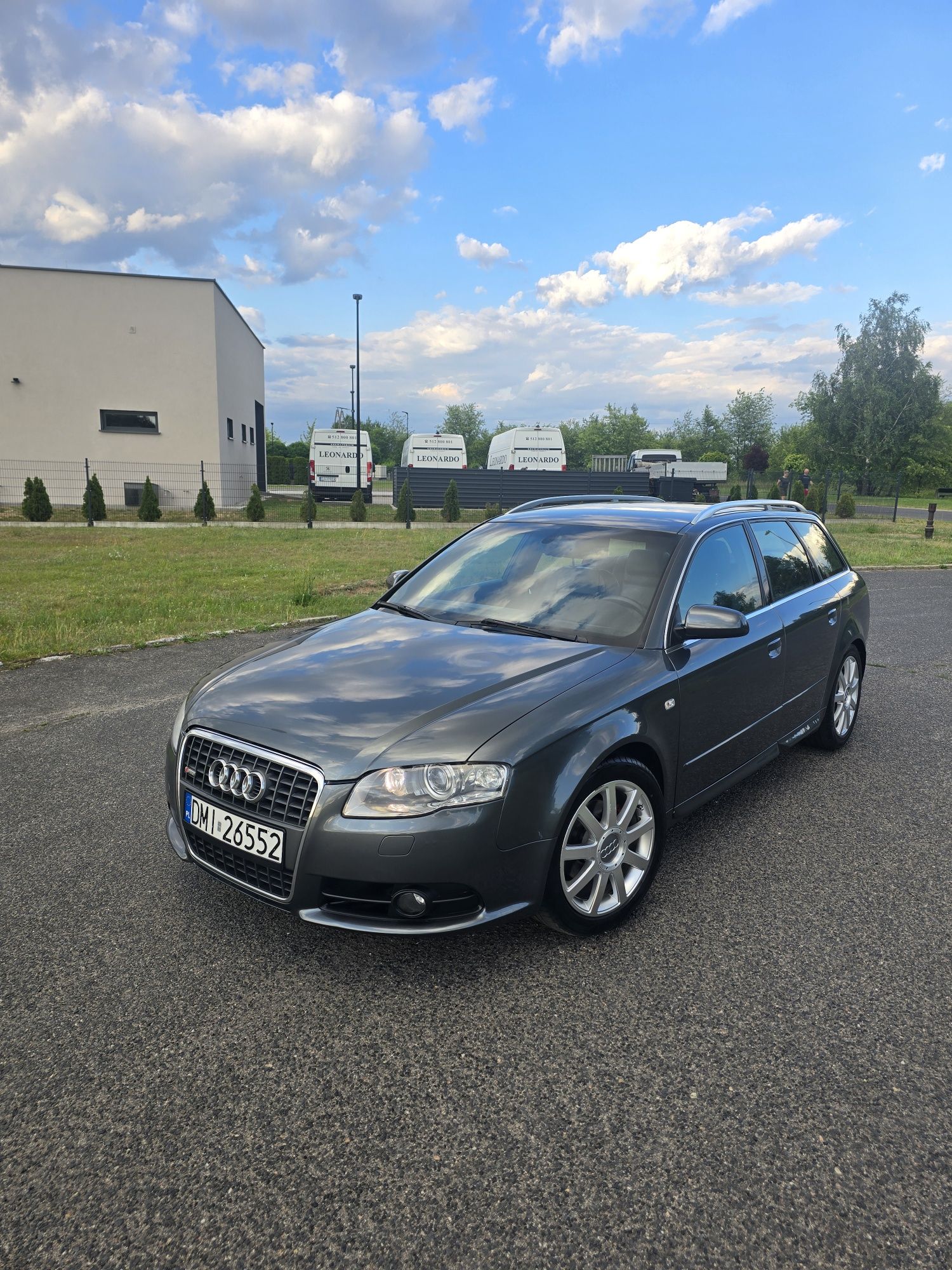 Audi a4 b7 2.0 tdi s line  140 km