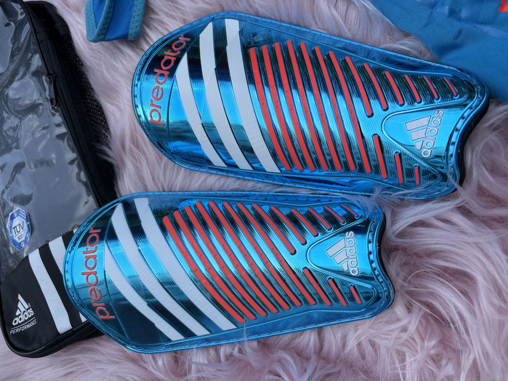 Ochraniacze na golenie Adidas Predator Pro Moldable