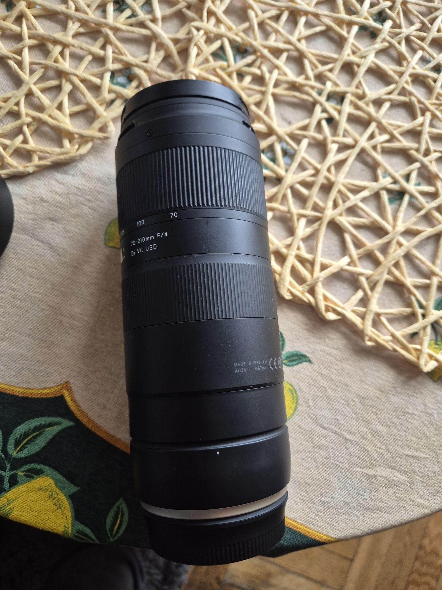 TAMRON 70-210 F / 4 Di VC USD