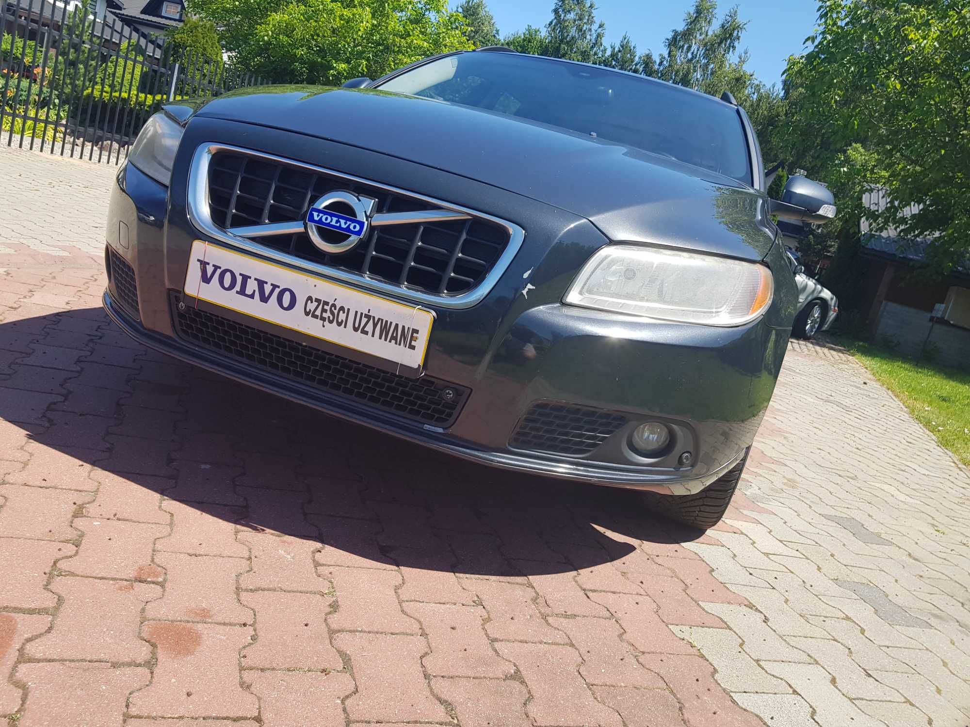 VOLVO V70 Zderzak Maska Lampy Pas Belka Błotnik Przód EUROPA 492-46