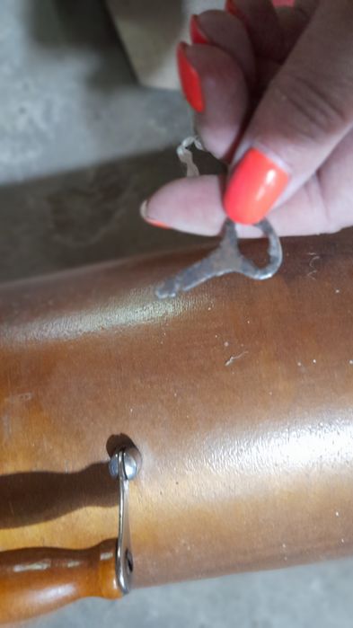 Швейна машинка ручна