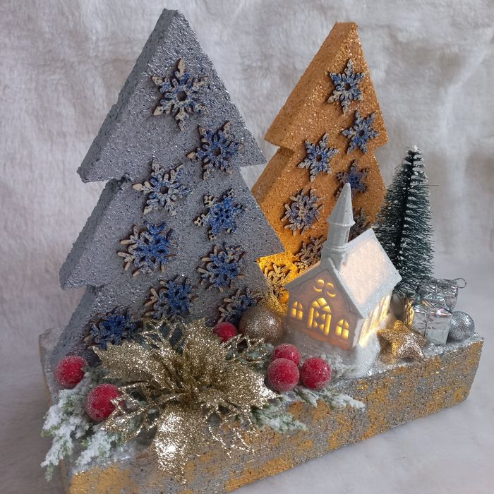 Dekoracja świąteczna, kapliczka LED