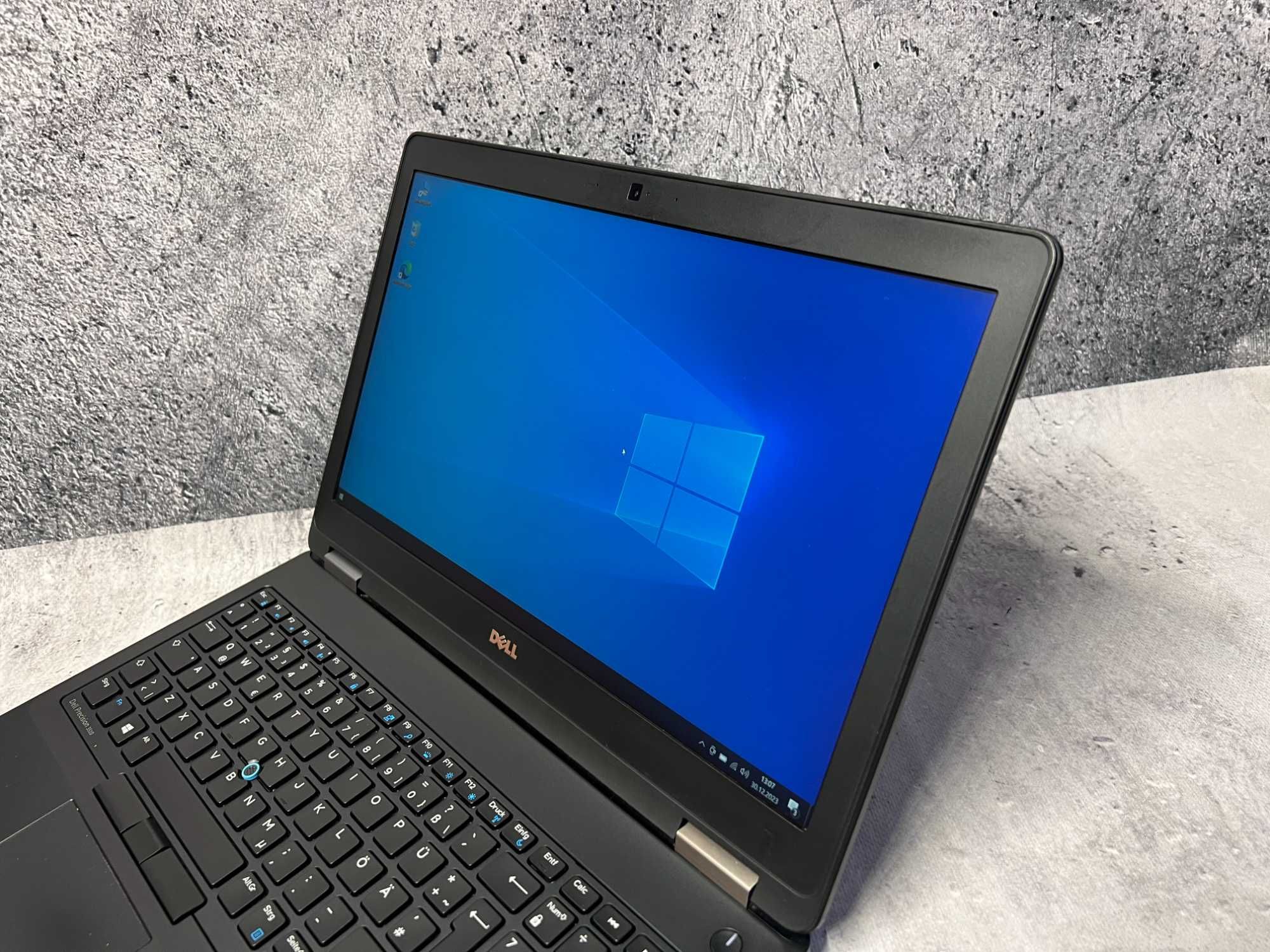 Dell Precision 3510 i7 6700HQ 3.5 GHz/ 16GB DDR4/ 256SSD/ R9 M360/ W10