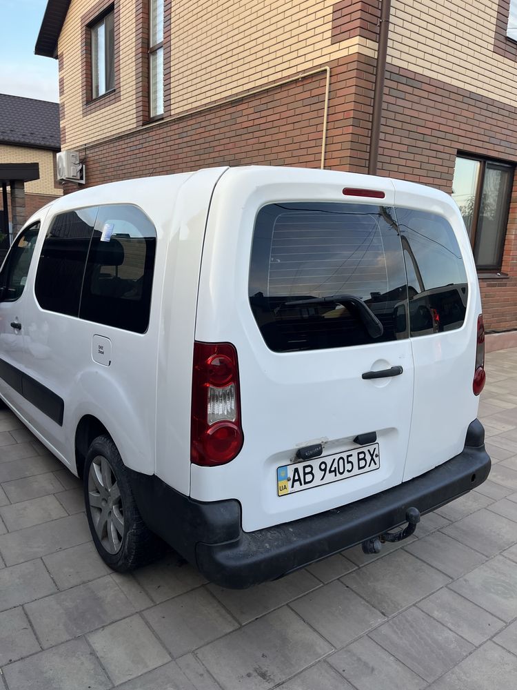 Peugeot Partner Maxi 2010 1.6 дизель