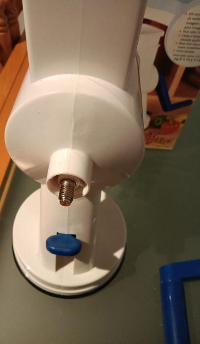 Vendo moinho triturador de legumes ou ralador manual NOVO