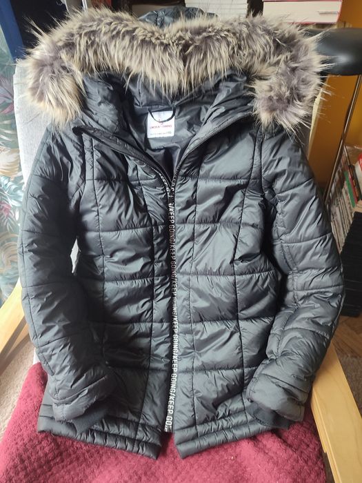 Kurtka zimowa dziewczęca 146/152 cm 5-10-15