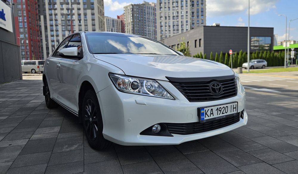 TOYOTA Camry 50 Офіційна 100т.км!!!