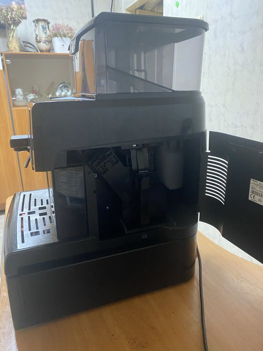 Продам кавомашину Saeco Aulica Evo