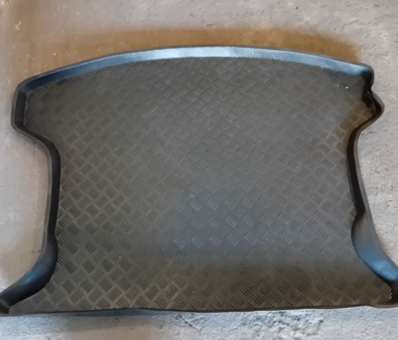 Mata bagażnika nissan qashqai j10 +2