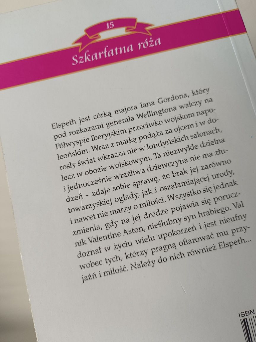 Szkarłatna róża Marjorie Farrell romanse sprzed lat romans historyczny