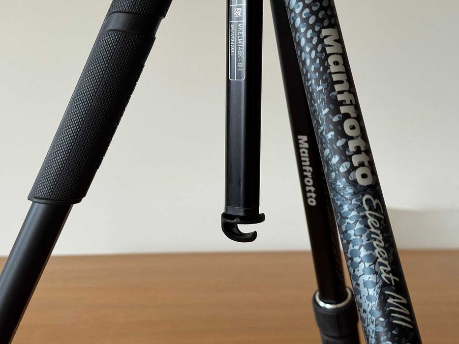 Tripé Manfrotto Element MII M2