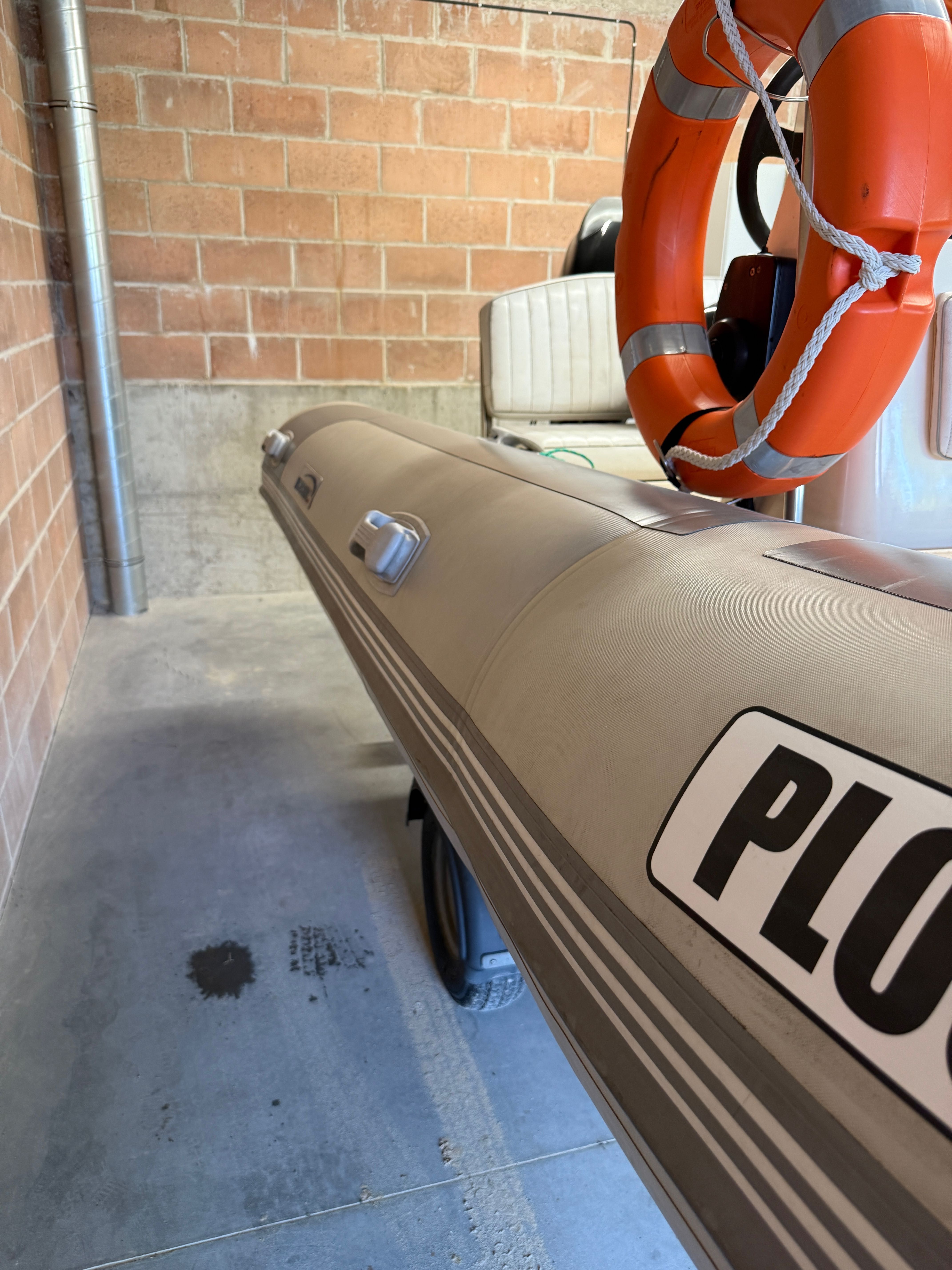 Ponton RIB Mercury