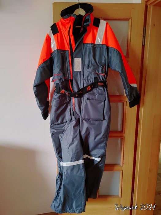 Kombinezon flotacyjny