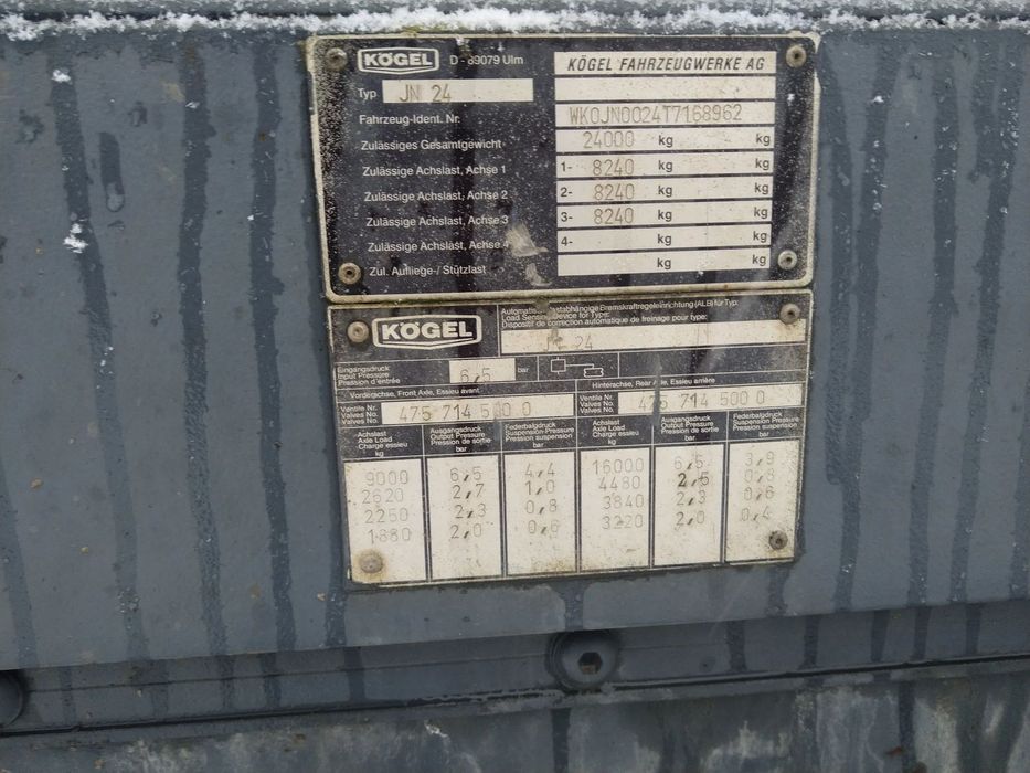 Kögel  Sprzedam przyczepę do przewozu maszyn budowlanych i rzeczy.