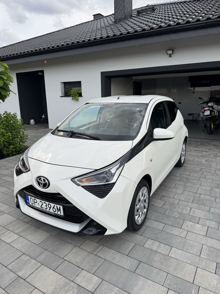 Toyota Aygo 19rok 28tyś przebiegu klima salon polska