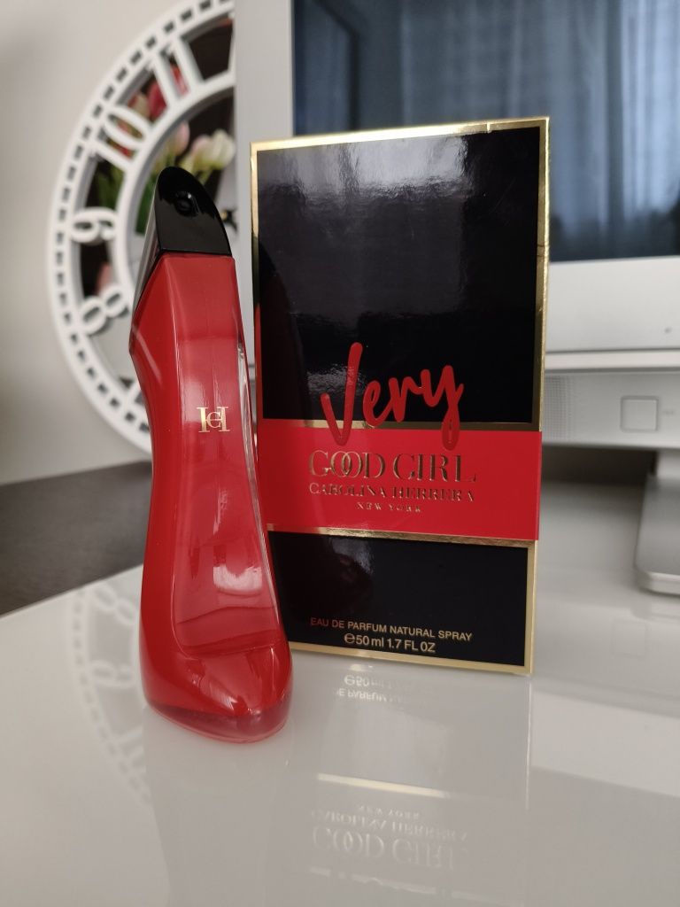 Carolina Herrera Very Good Girl 50 ml oryginalne