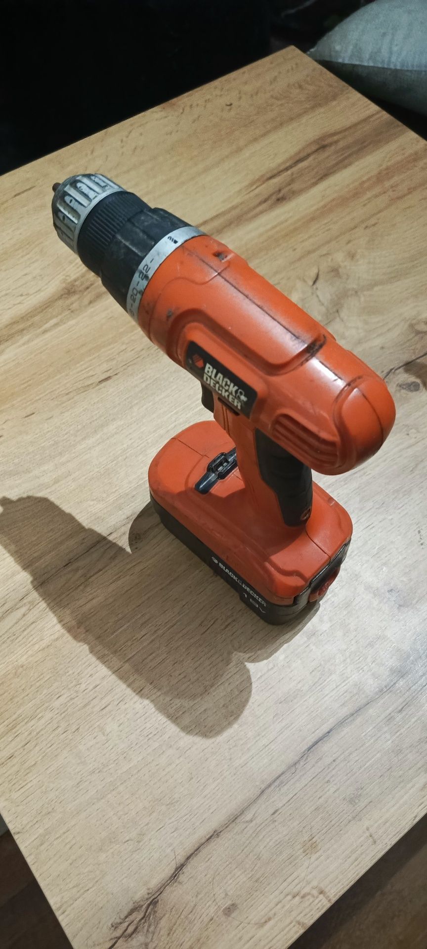 Black & decker wkrętarka 18v z baterią