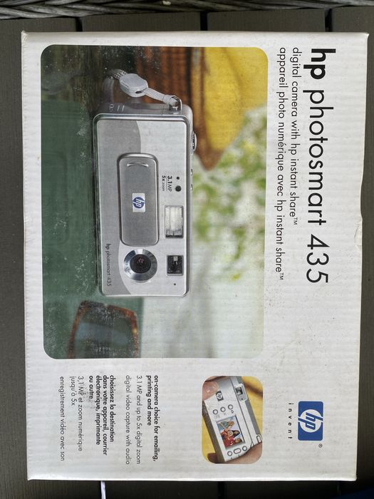 Cyfrowy aparat fotograficzny hp 435