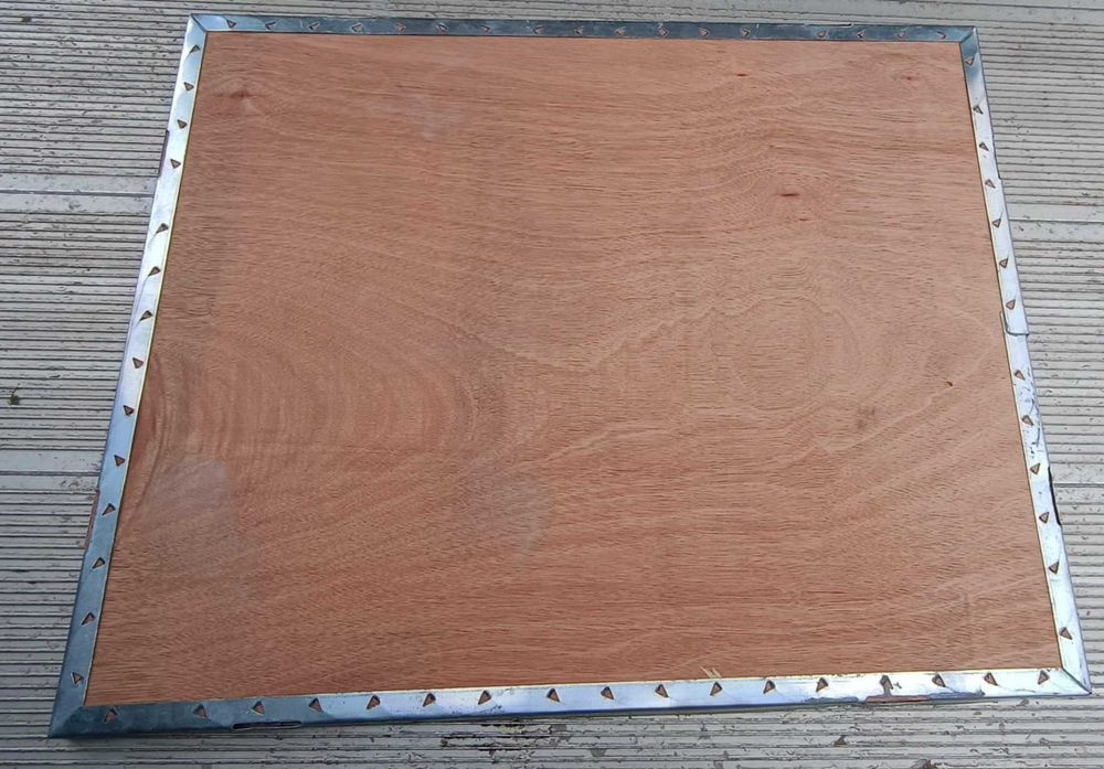 Sprzedam sklejki formatki 75cm x 62cm x 0.6cm